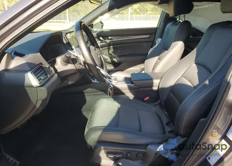 2019 Honda Accord Sport z USA, uszkodzony, nr VIN 1HGCV2F33KA010550